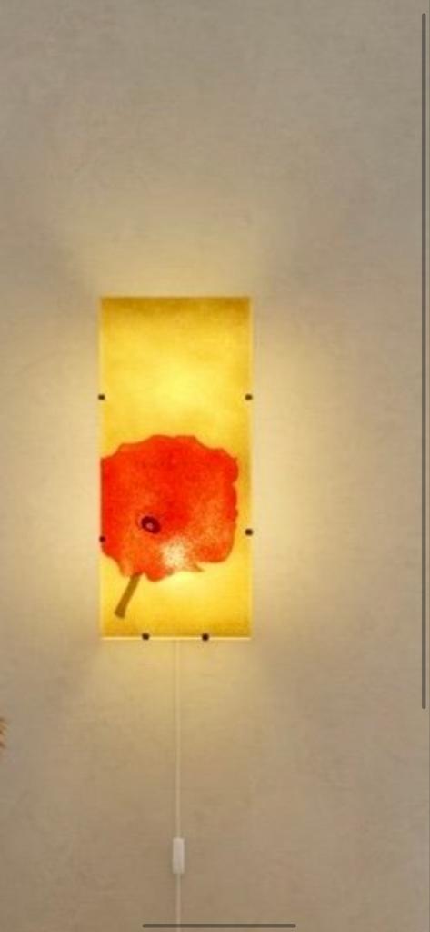 Ikea Gyllen wandlamp met rode bloem, Ophalen of Verzenden, Zo goed als nieuw, Kunststof