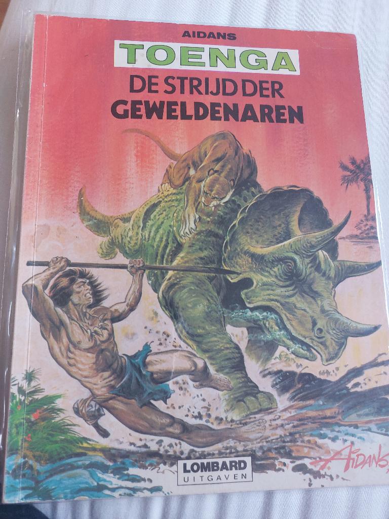 Toenga, de strijd der geweldenaren, Boeken, Stripboeken, Eén stripboek, Ophalen of Verzenden, Gelezen
