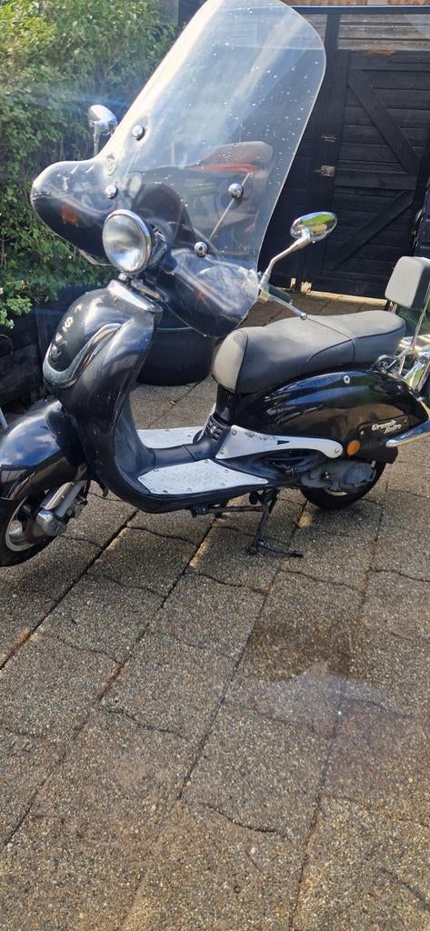 Scooter Grande Retro, Ophalen, Gebruikt, Benzine