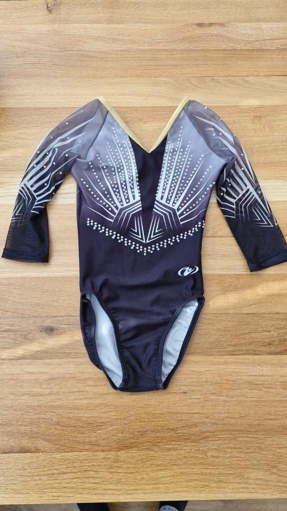 Turnpakje zwart/zilver/goud, Gebruikt, Zwart, Ophalen of Verzenden, Kleiner dan kindermaat 122