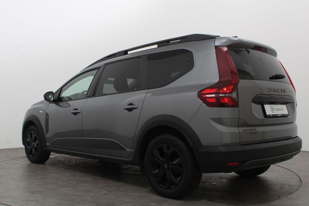 Dacia Jogger 1.0 TCe 110PK EXTREME 7-PERS | Carplay | PDC v/, Auto's, Dacia, Voorwielaandrijving, Stof, Gebruikt, Zwart