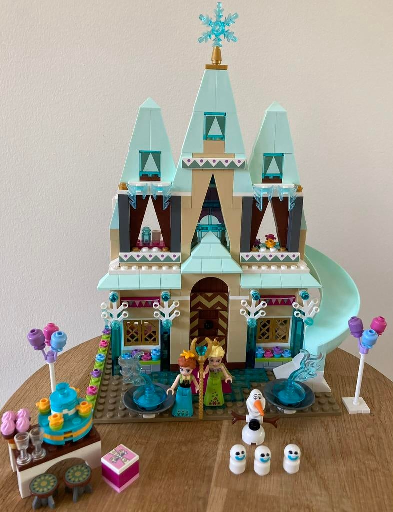#41068-Frozen Arendelle castle, lego friends, Ophalen of Verzenden, Zo goed als nieuw, Complete set, Lego