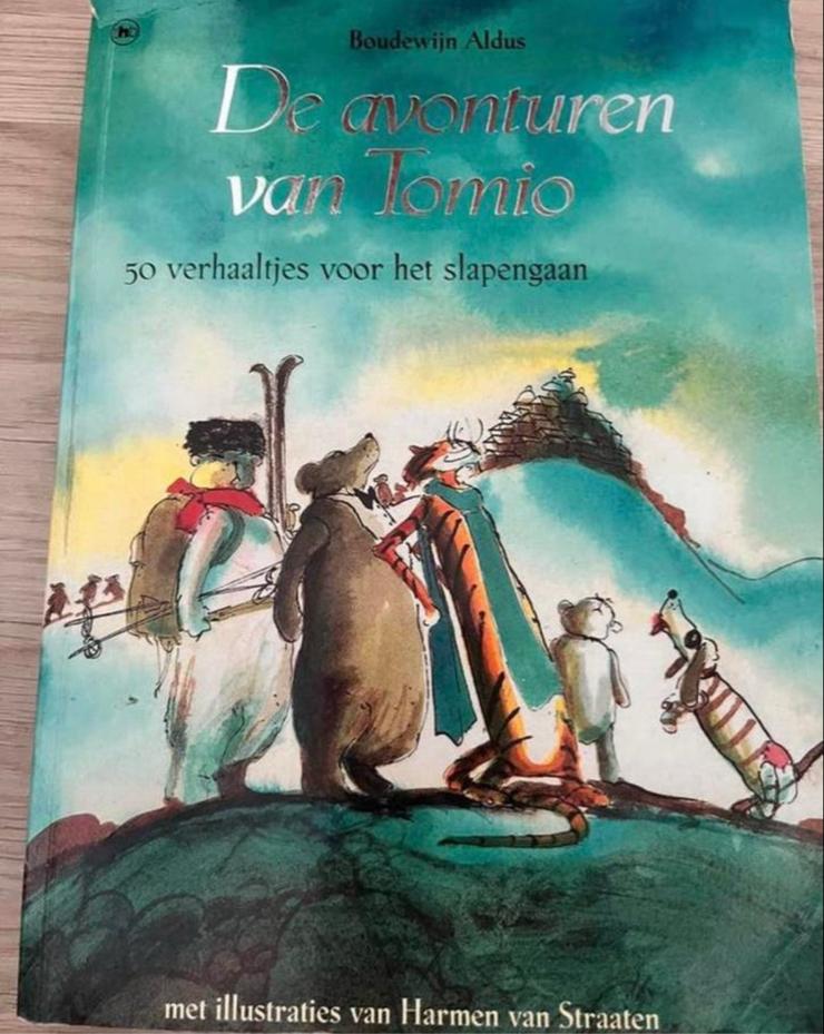 De Avonturen van Tomio - 50 verhaaltjes voor het slapengaan, Boeken, Ophalen of Verzenden, Gelezen, Fictie algemeen