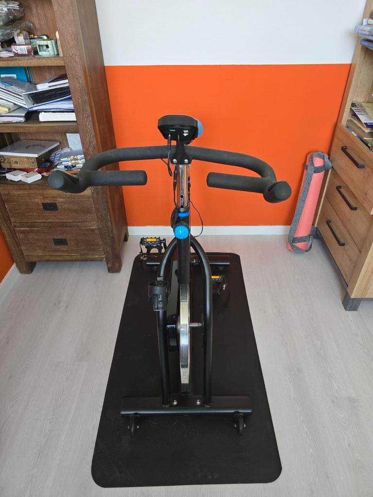 Fit Bike Race 8 Spinningfiets - Zo goed als nieuw, Ophalen, Spinningfiets, Zo goed als nieuw, Metaal