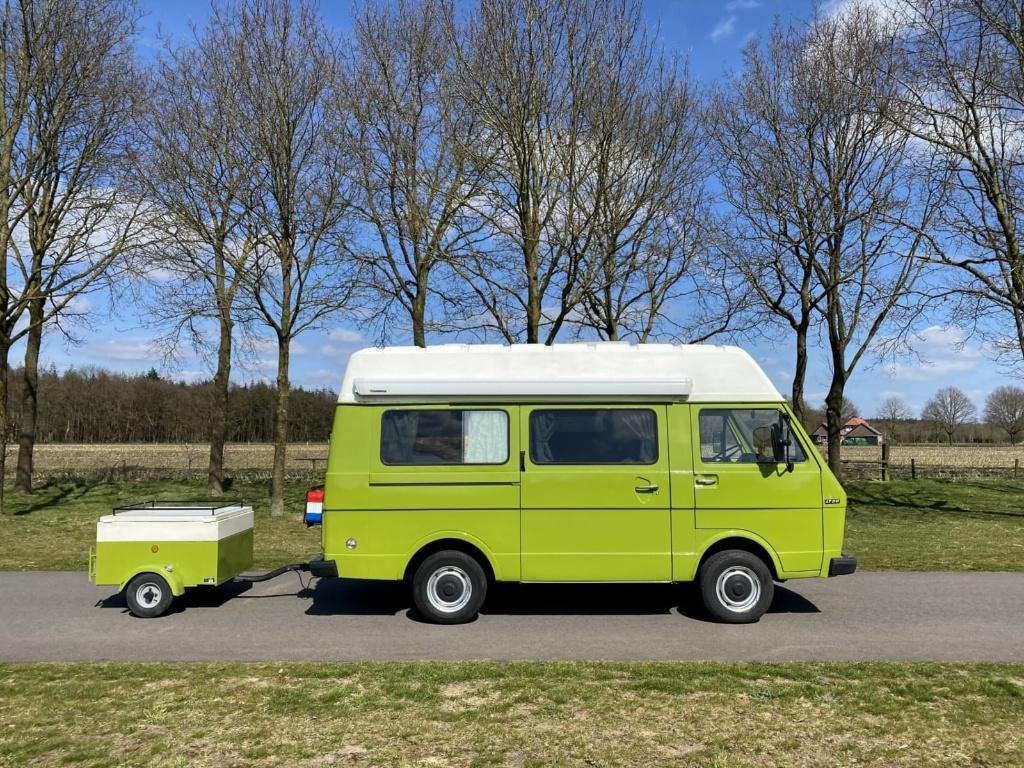 VW LT28 oldtimer camper - wegenbelasting vrij!, Buscamper of Camperbus, Volkswagen, Tot en met 2, Handgeschakeld