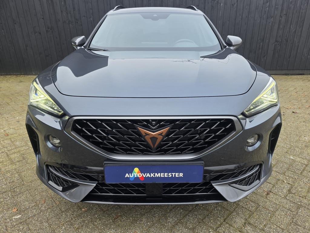 CUPRA Formentor 1.4 e-Hybrid VZ Performance (bj 2023), Gebruikt, 4 cilinders, Formentor, Leder en Stof