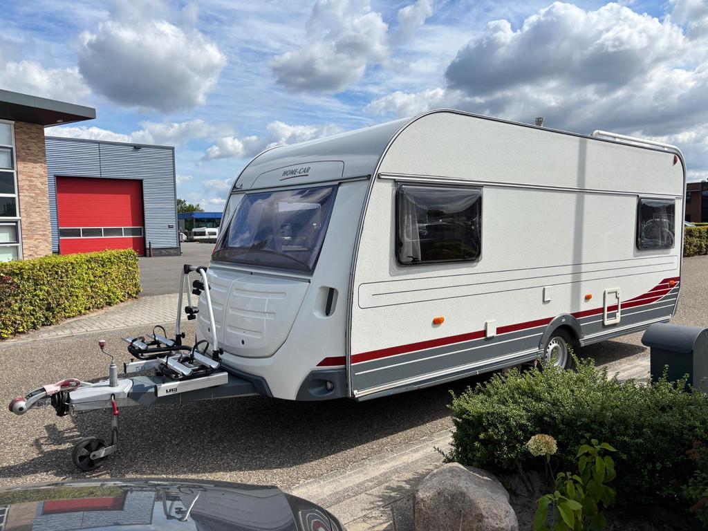 Home-car 526h Racer 470 UE | 2 Enkele bedden | Volautomatisc, Home-car, Rondzit, 2 aparte bedden, 7 tot 8 meter