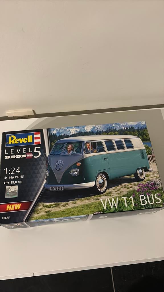 Revell VW T1 Bus Modelbouwkit - Nieuw in Doos, Ophalen, Auto, Nieuw, 1:32 tot 1:50
