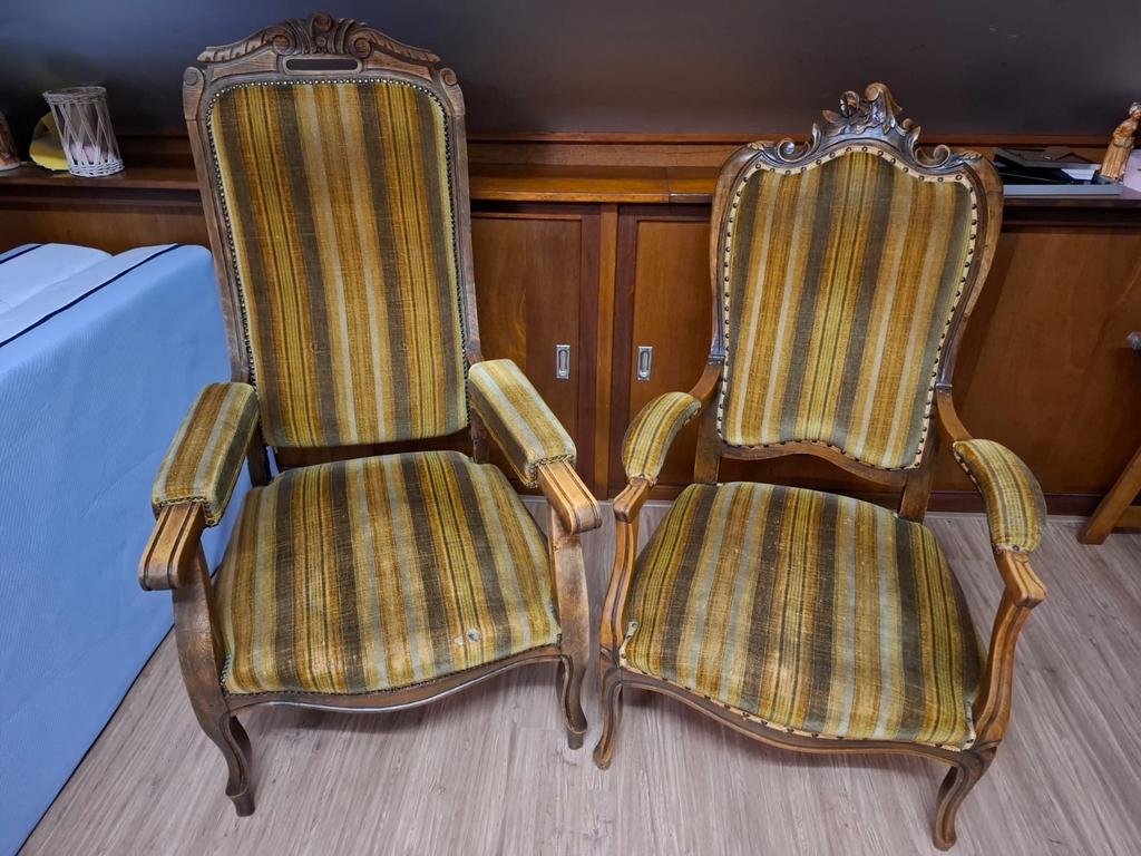 Antieke opa en oma stoel te koop., Ophalen