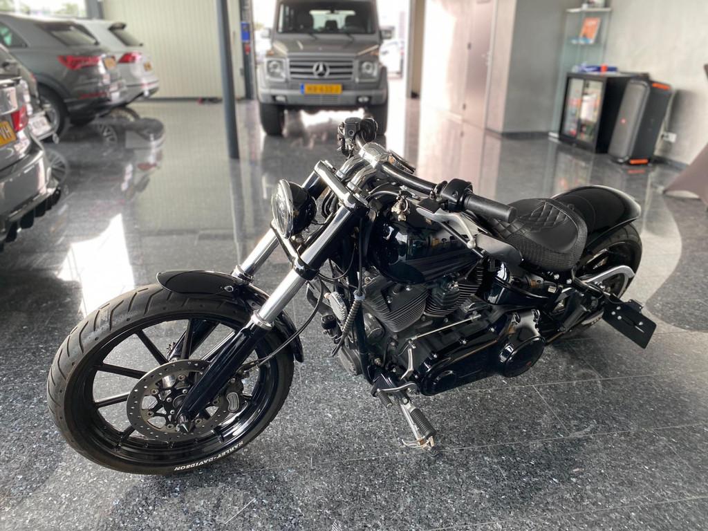 Harley Davidson Chopper 103 FXSB Softail Breakout Custom Thu - foto 3