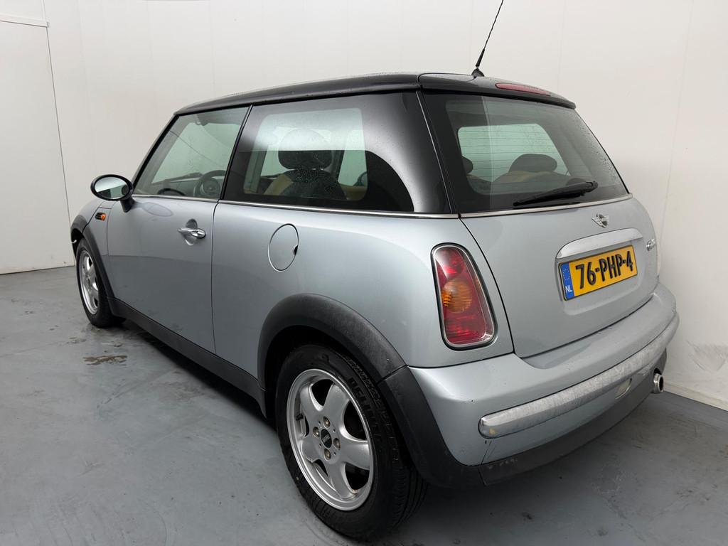 Mini Mini 1.6 Cooper Chili # Automaat # Pano # Leder # Lmv, Gebruikt, 4 cilinders, 4 stoelen, Bedrijf