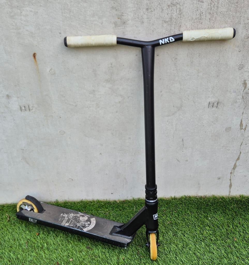 Stunt step NKD rally grim reaper, Fietsen en Brommers, Steps, Ophalen, Gebruikt, Gewone step, Stunt step NKD rally grim reaper