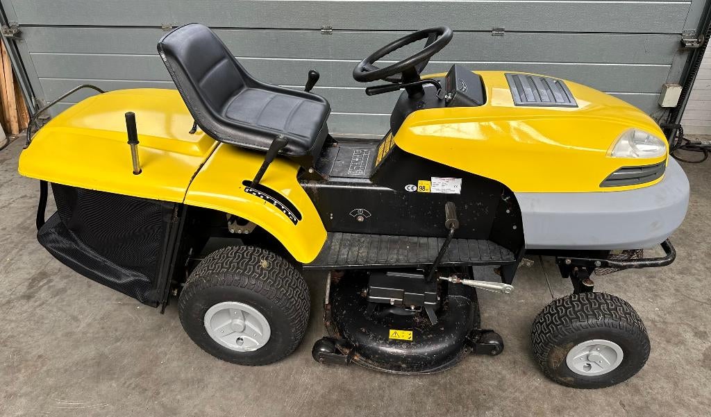 Zitmaaier met opvangbak, Gebruikt, Briggs & Stratton, Ophalen of Verzenden, 90 tot 120 cm