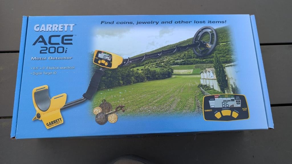 Garrett ACE 200i metaaldetector met hoofdtelefoon en rugzak, Hobby en Vrije tijd, Metaaldetectors, Ophalen of Verzenden, Nieuw