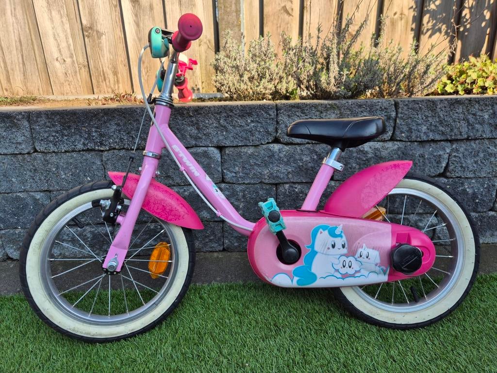 Decathlon Btwin meisjesfiets 14 inch roze met zijwieltjes, Fietsen en Brommers, Fietsen | Kinderfietsjes, Ophalen, Zijwieltjes