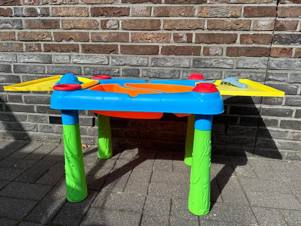 Zand en water tafel, Ophalen, Zo goed als nieuw