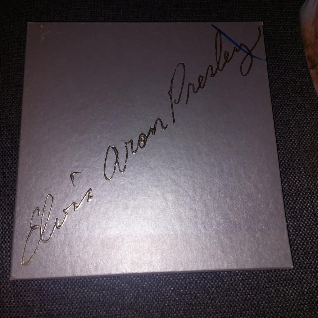 Elvis Aron Presley 25th Anniversary Limited Edition Box, Ophalen of Verzenden, Gebruikt, Overige formaten