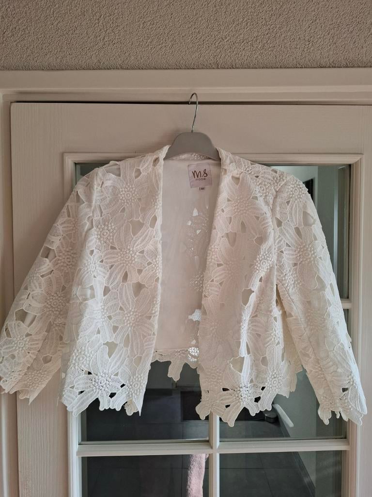 Wit bolero jasje MS Mode maat 46, Wit, Maat 46/48 (XL) of groter, Ophalen of Verzenden, Zo goed als nieuw