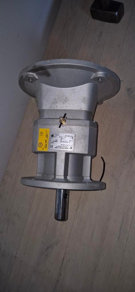 Nieuwe Nord Drive Systems 372.1F IEC100 Reductiemotor, Auto-onderdelen, Motor en Toebehoren, Ophalen of Verzenden, Nieuw