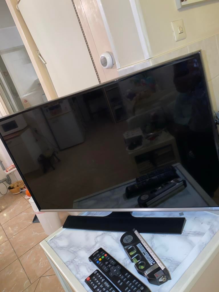 Samsung TV T32E310EW - 80 cm (32 inch) Full HD LED TV, 50 Hz, Samsung, Full HD (1080p), Gebruikt