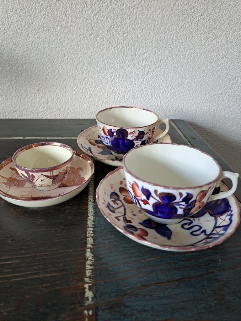 19e eeuw Engels goudluster porselein, 3 kopjes en schotels, Antiek en Kunst, Antiek | Porselein, Ophalen of Verzenden