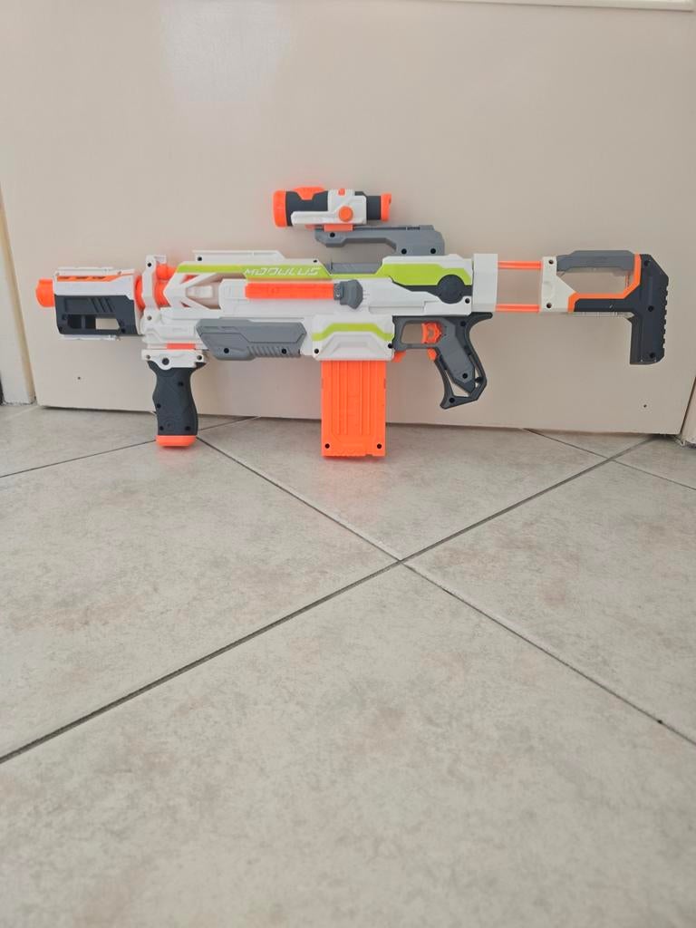 Nerf Modulus ECS-10 Blaster met accessoires, Kinderen en Baby's, Speelgoed | Buiten | Actiespeelgoed, Ophalen of Verzenden, Gebruikt