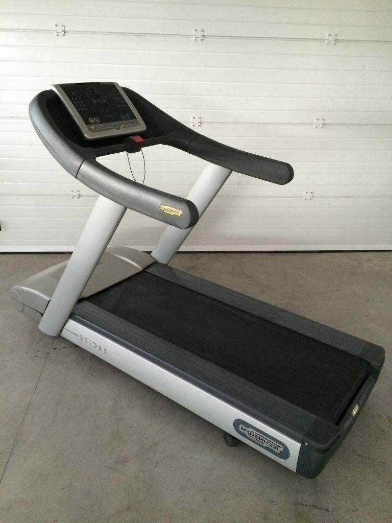 Technogym Loopband FAILLISSEMENT Techno-gym excite run LED, Ophalen, Zo goed als nieuw, Benen, Overige typen
