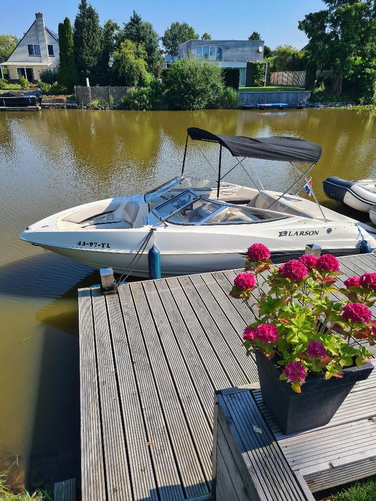 Larson Senza 186 Bowrider 4.3 (2007) complete set, Ophalen, Gebruikt, Binnenboordmotor, 6 meter of meer