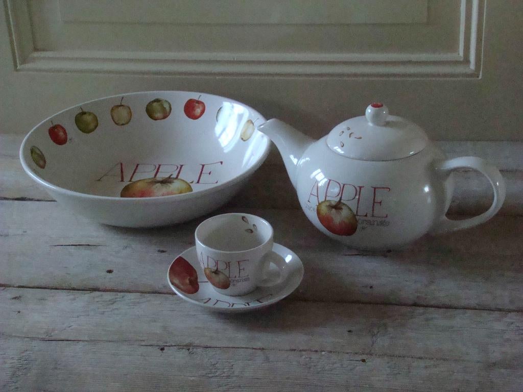 Servies, Jet (by ter Steege) APPLETIME, zo goed als nieuw, Huis en Inrichting, Keuken | Servies, Overige typen, Ophalen of Verzenden