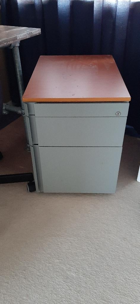 Ladekastje, Ophalen, Minder dan 50 cm, Gebruikt, 3 of 4 laden