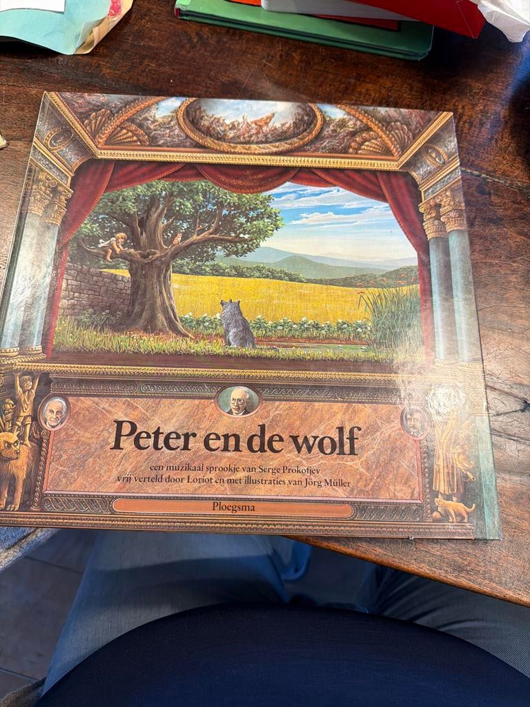 Peter en de wolf - Boek en Langspeelplaat, Ophalen of Verzenden, Gelezen, Sprookjes
