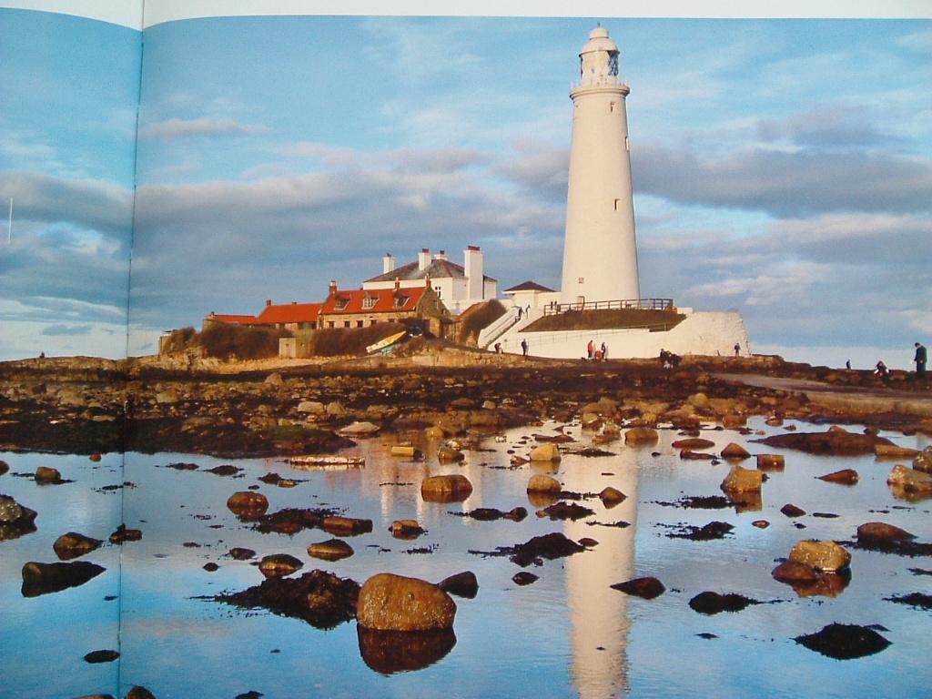 Europese vuurtorens., Boeken, Ophalen of Verzenden, Zo goed als nieuw, Frank Grafisch Ontwerp, Bouwkunde