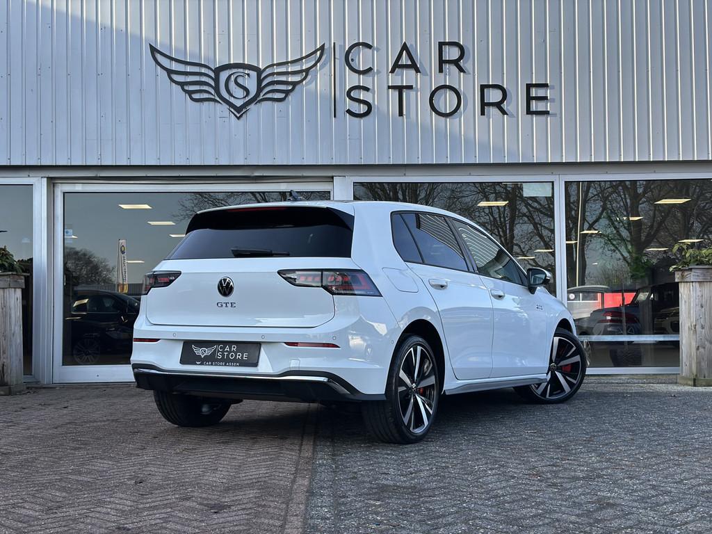 Volkswagen Golf 1.5 eHybrid GTE 272PK|IQ LIGHT|HEAD UP|360 C, 77 km/l, 4 cilinders, Wit, Bedrijf