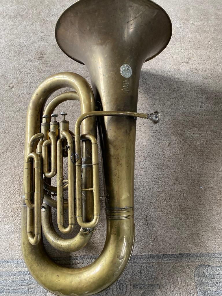 Bb-bas tuba, Ophalen, Gebruikt, Bes-tuba