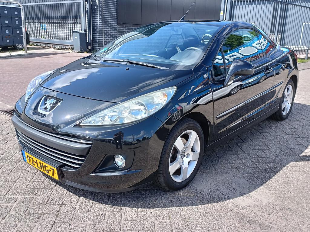 Peugeot 207 CC 1.6 VTi Airco Trekhaak 16'' L.M.V Nw APK, Voorwielaandrijving, Euro 5, Stof, Gebruikt