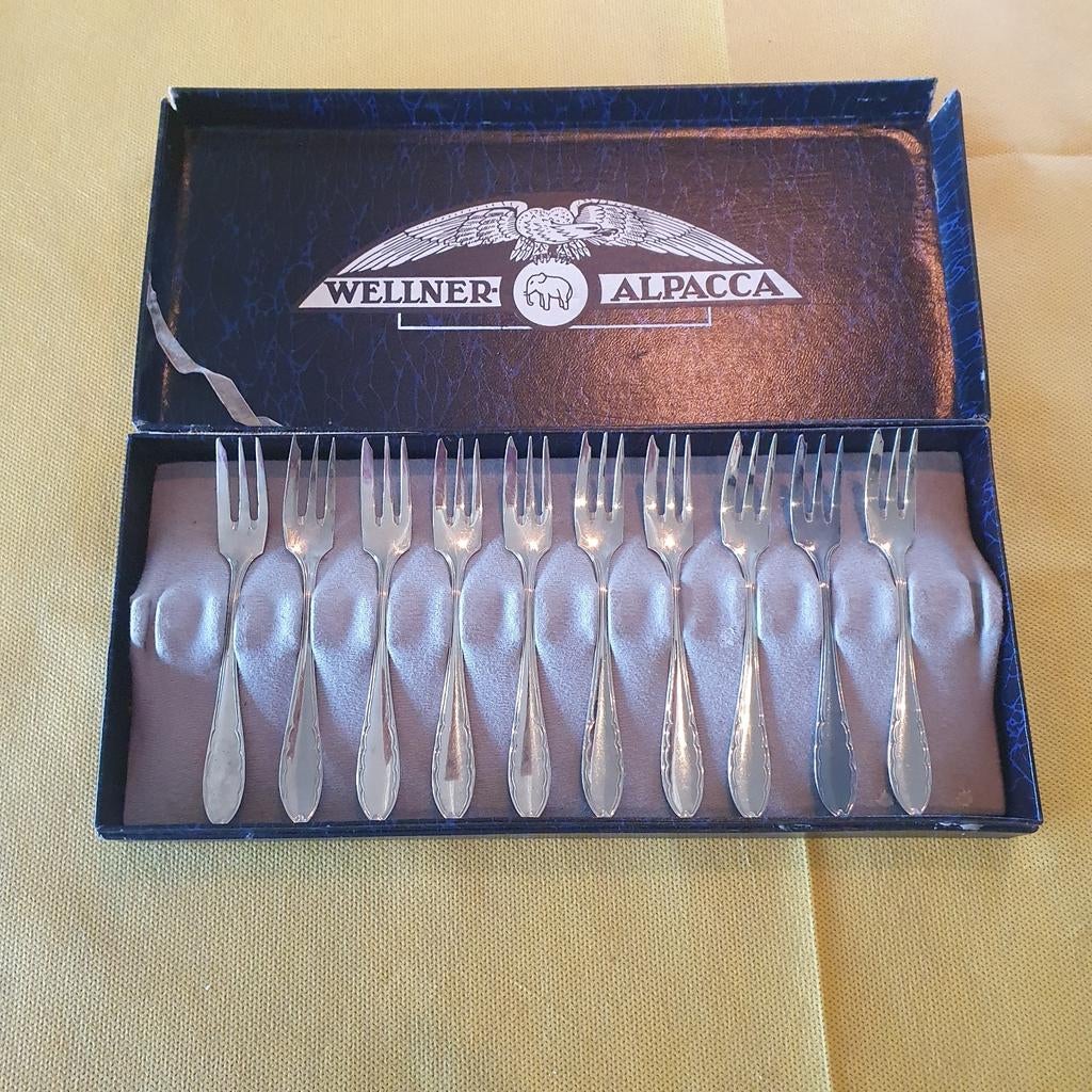 Wellner Alpaca gebaksvorkjes in doos, 12 stuks, Antiek en Kunst, Antiek | Bestek, Ophalen of Verzenden