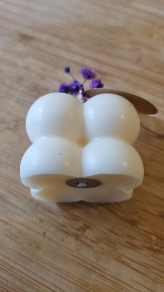 Paraffinevrije Kaars - 2x2 cm, Ophalen, Overige materialen, Wit, Nieuw