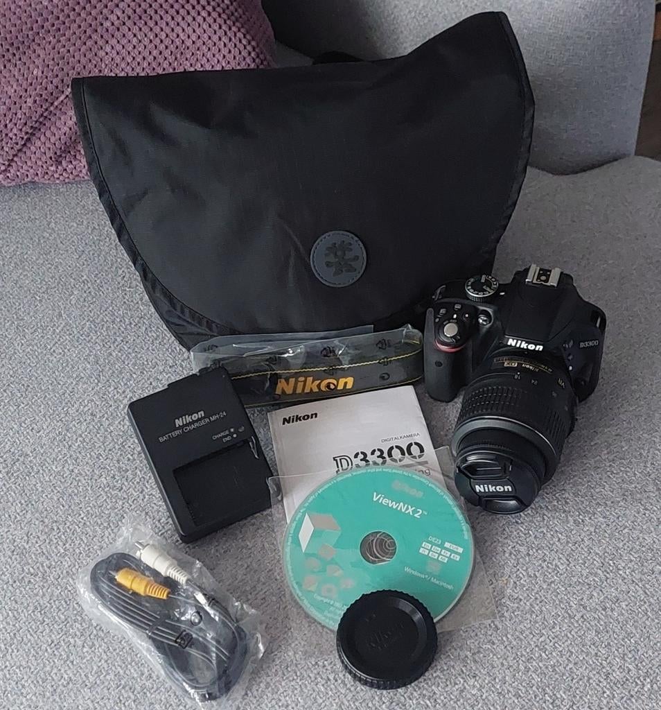 NIKON D3300 met mooie lage kliks 7253, Ophalen of Verzenden, Zo goed als nieuw, Spiegelreflex, Nikon