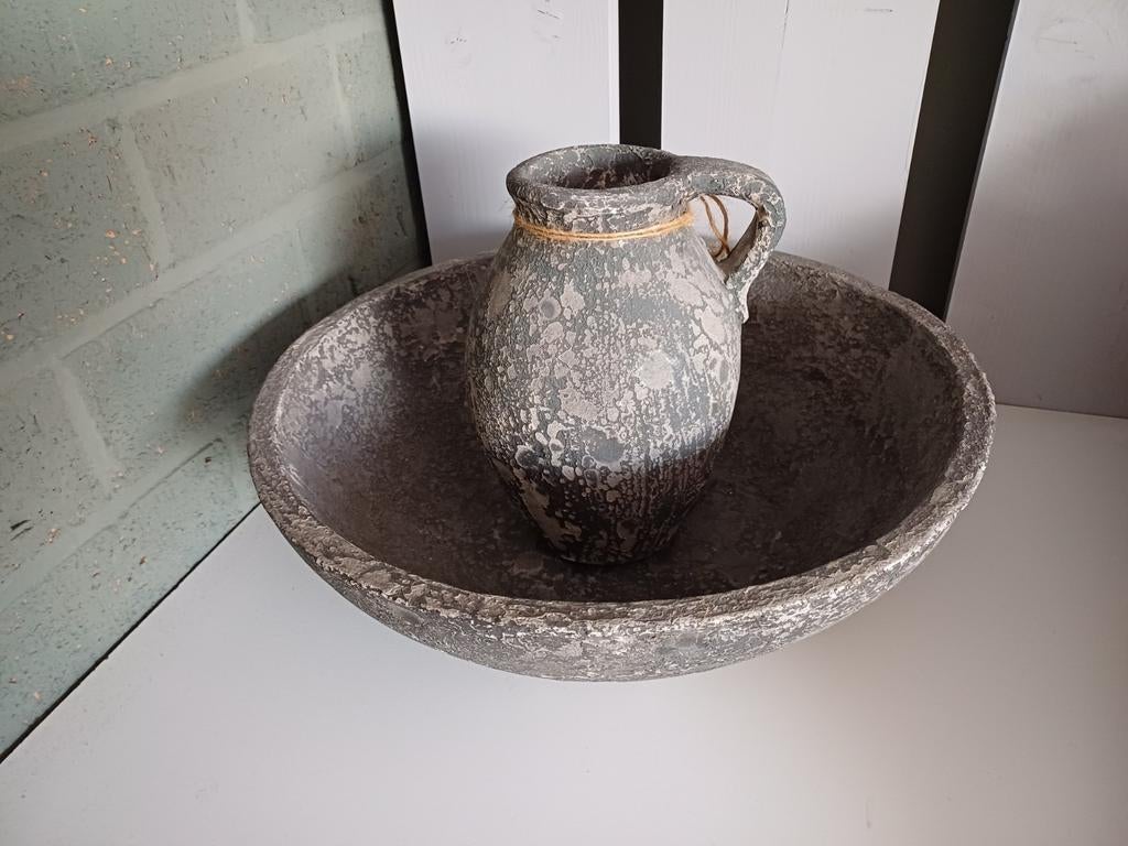 Schaal en kruik still collection, Ophalen, Zo goed als nieuw, Rond