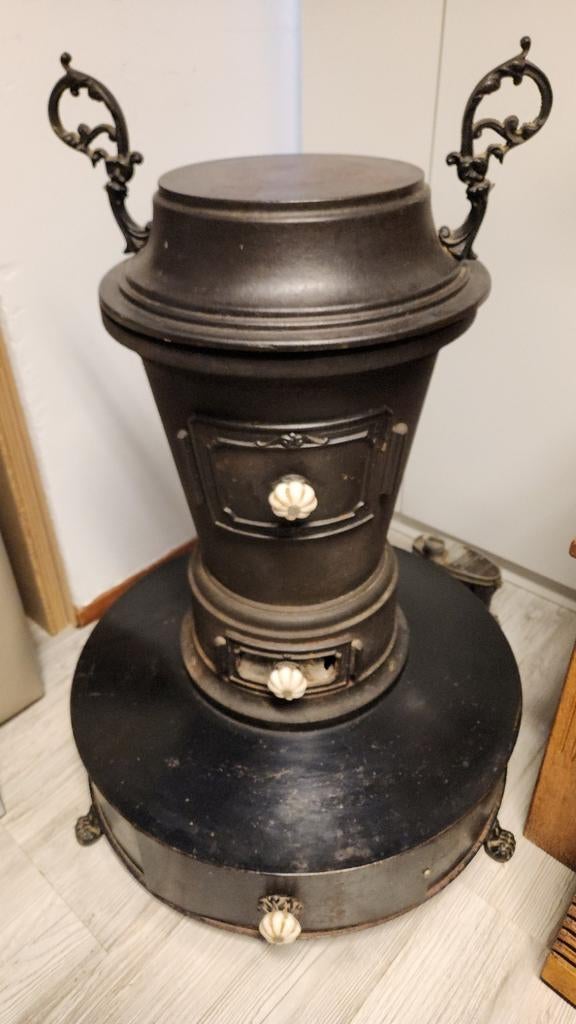 Antieke kachel, Huis en Inrichting, Kachels, Gebruikt, Houtkachel, Hout, Ophalen