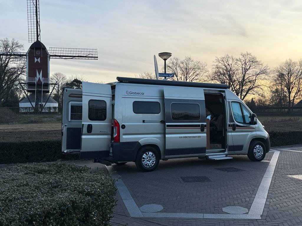 Possl Globecar-5.99m-1e Eig!-150 Pk!-Softclose deur-Schotel!, Buscamper of Camperbus, Pössl, Bedrijf, Tot en met 3