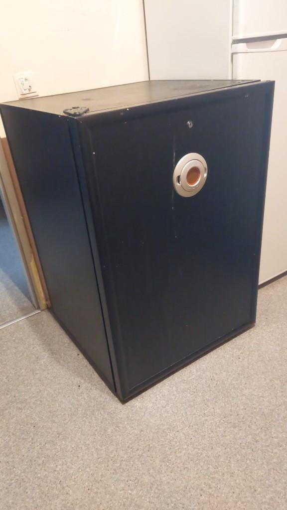 wijnkoelkast, Witgoed en Apparatuur, Koelkasten en IJskasten, Zonder vriesvak, 60 cm of meer, Ophalen, 85 tot 120 cm