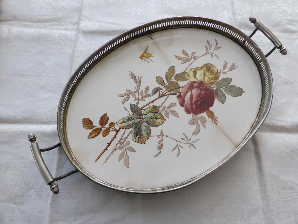 Mooi antiek dienblad porselein / tegel met galerijrand, Antiek en Kunst, Ophalen of Verzenden