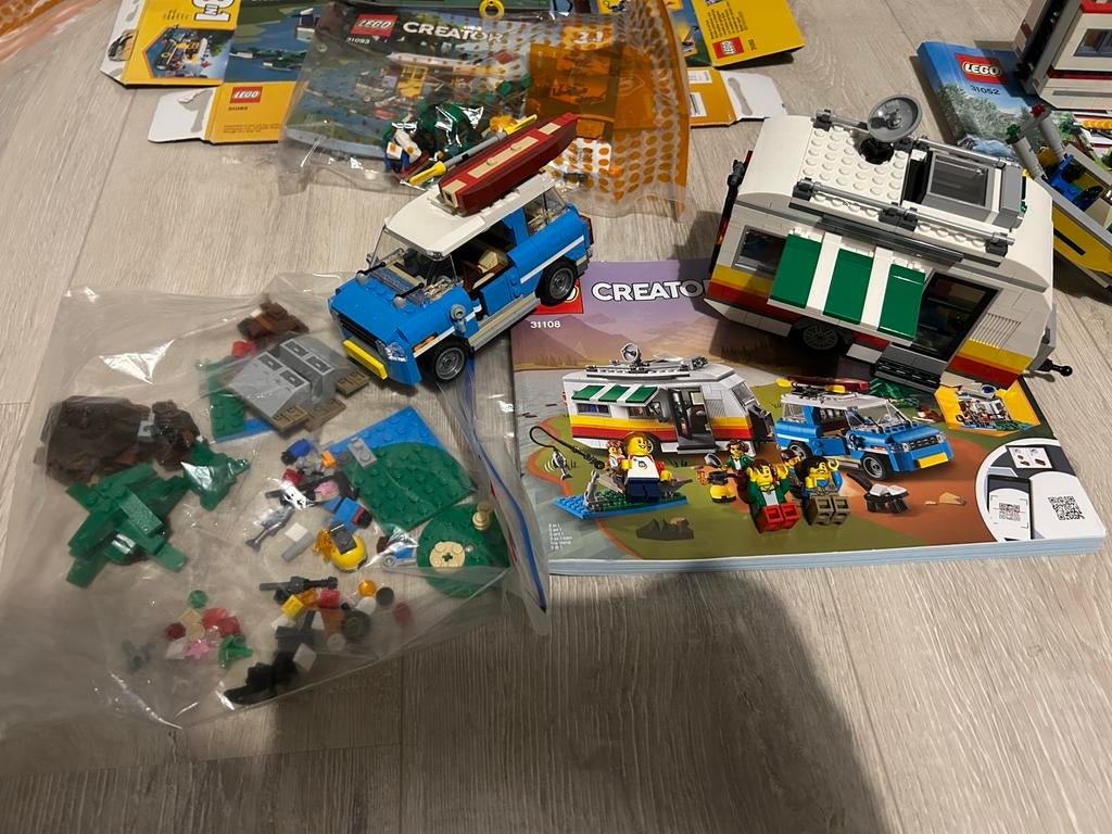 Lego 31108 familie caravan met caravan, Ophalen of Verzenden, Zo goed als nieuw, Complete set, Lego