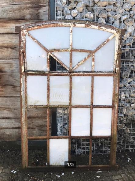 Gietijzeren stalramen, Doe-het-zelf en Verbouw, Glas en Ramen, Ophalen, Gevelraam of Ruit, Gebruikt, 80 tot 120 cm