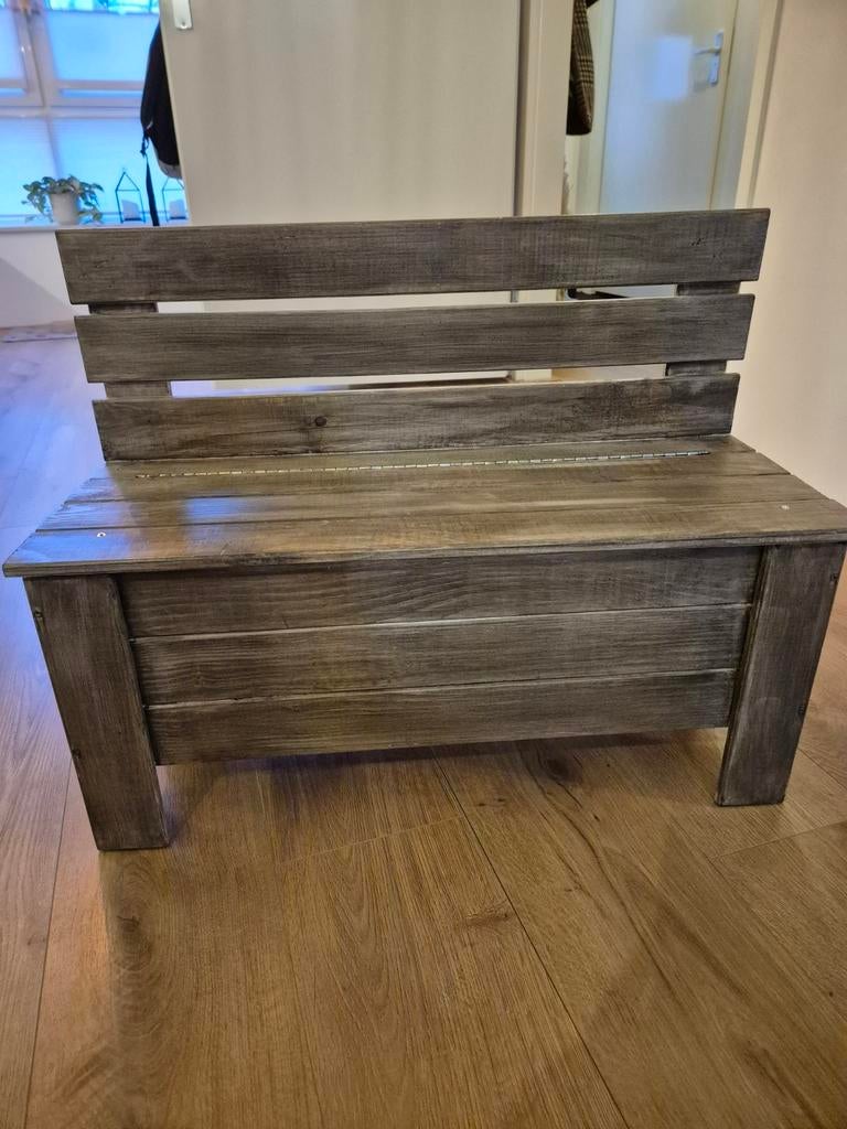 Speelgoedkist en bankje in een, Antiek en Kunst, Ophalen