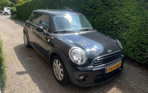 LCI mini R56 in onderdelen, Ophalen