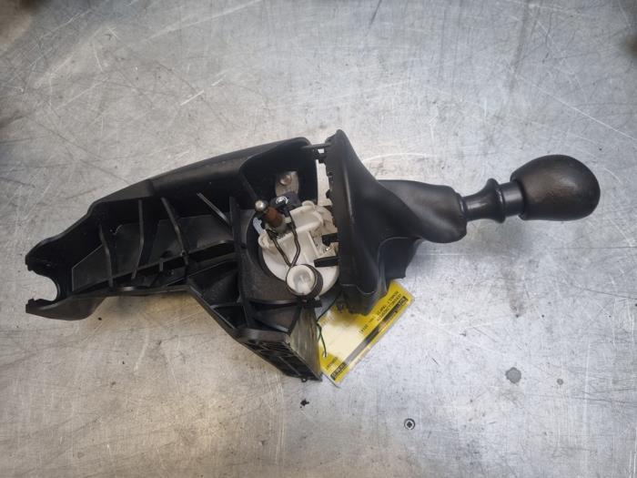 Versnellingspook van een Renault Trafic, Auto-onderdelen, Ophalen of Verzenden, 3 maanden garantie, Gebruikt, Renault