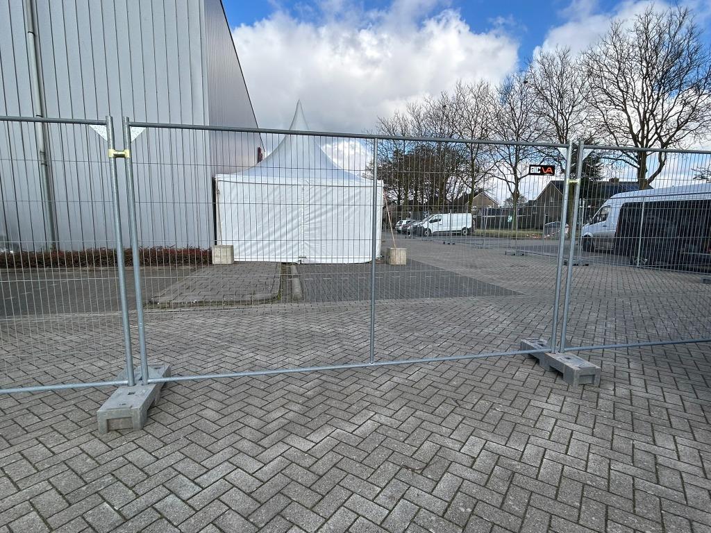 Bouwhekken/bouwhek/tijdelijke afzetting TE HUUR/VERHUUR, Ophalen, Zo goed als nieuw