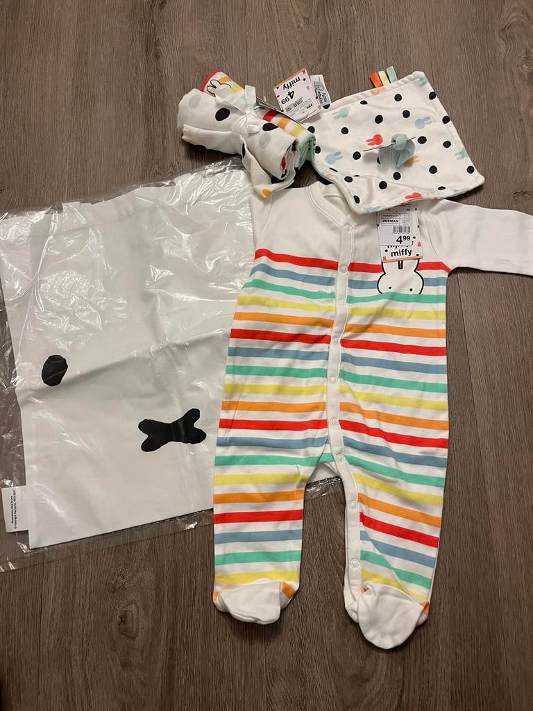 Nijntje Cadeauset - Boxpakje, Speendoekje & Meer!, Ophalen of Verzenden, Nieuw, Jongetje of Meisje